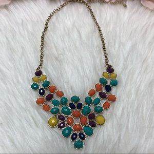 🚨3/$30🚨 Multi Coloured Necklace Gold Beautiful